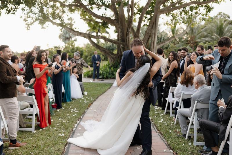 Wide shot of Cinco Farms Miami ceremony setup